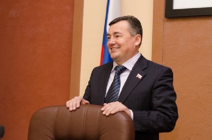 Валерий Сухих лидирует среди кандидатов-одномандатников