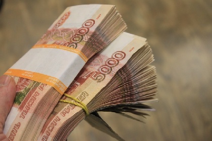 В Прикамье главбух присвоила более двух млн рублей из бюджета школ